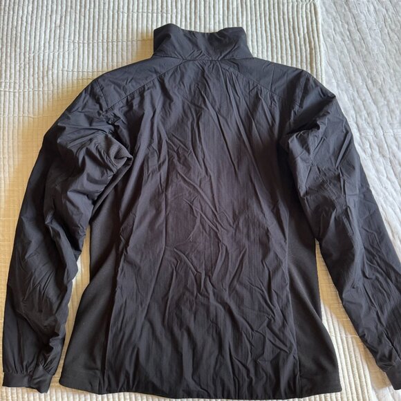 Arc'Teryx Atom Jacket Black, Small, Like New - Picture 6 of 9
